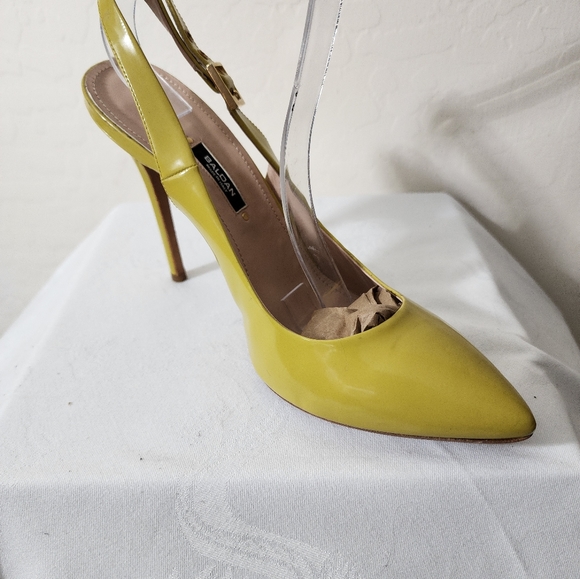 NWOT BALDAN PATENT LEATHER SLING Backs - Picture 3 of 6